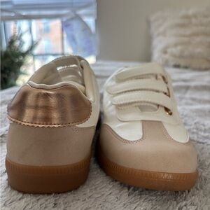 Dolce Vita Sneakers in White and Tan with Gold Accents